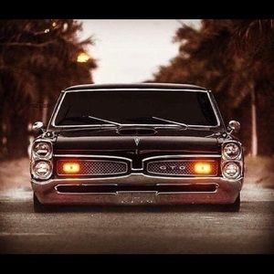 Meet your Posher, Marc